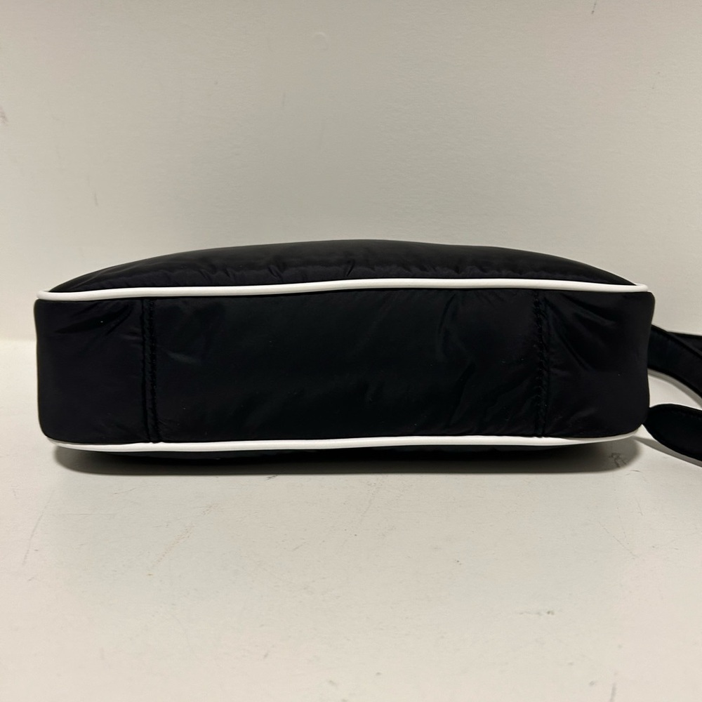 NWT LE 5 À 7 CROSSBODY BAG IN ECONYL® REGENERATED NYLON - Picture 6 of 7